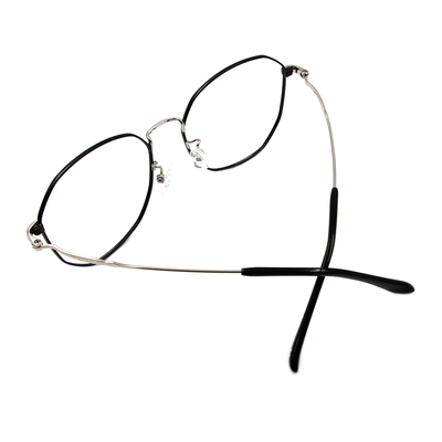 Disney花現春天│蕊蜜花栗鼠 多邊框眼鏡✿經典黑