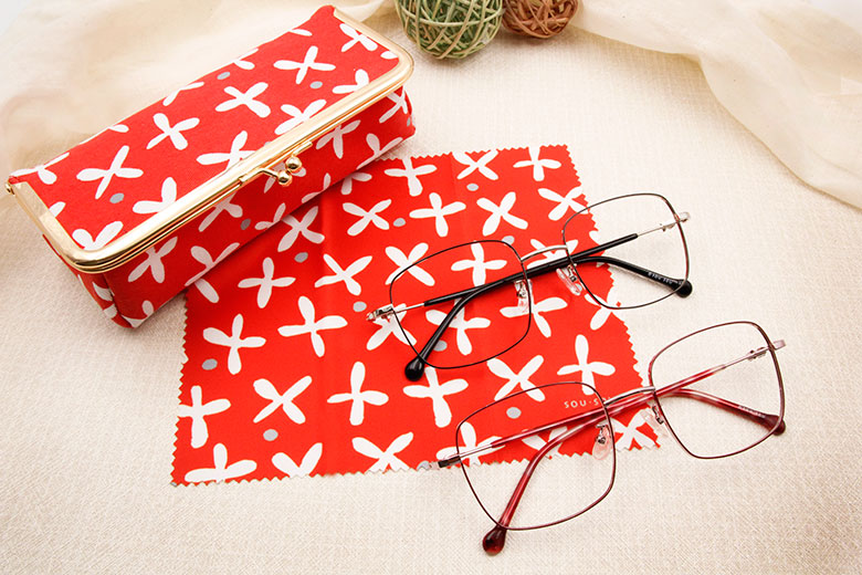 SOU・SOU l 微笑的眼睛 大方框眼鏡▹湘妃紅