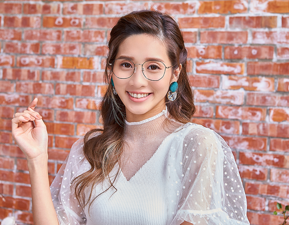 Disney花現春天│蕊蜜花栗鼠 多邊框眼鏡✿經典黑