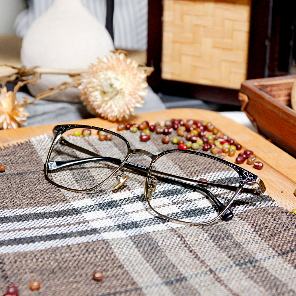 故宮｜皇帝系列♚君臨天下 (如皇心意款眼鏡) 皇室銅