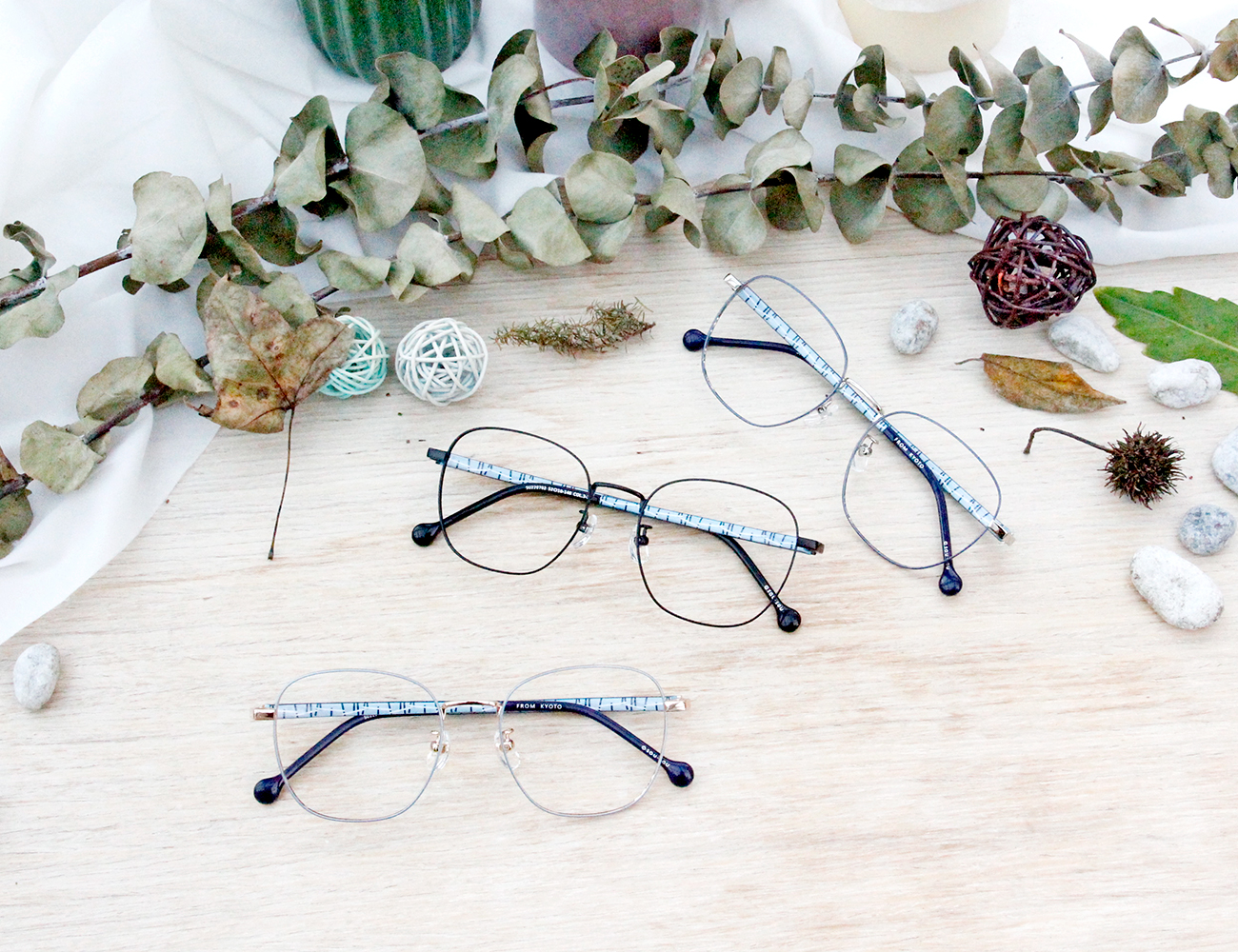 SOU・SOU l 滿天鳶鳥 大方框眼鏡✿紳士藍