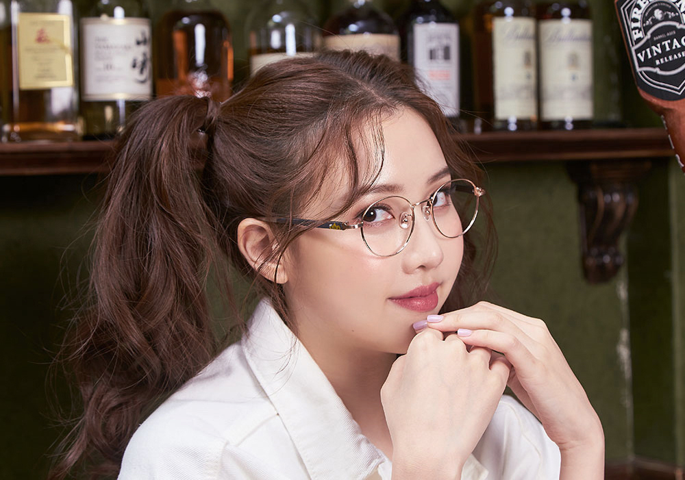 LINE FRIENDS★莎莉款｜玩耍小雞 圓框眼鏡｜溫柔金