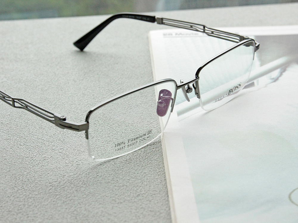 TITAN | 時尚流線半框眼鏡 時尚銀