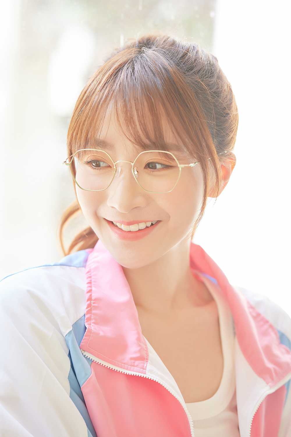 極．纖細輕款｜知性款多邊框眼鏡 質感金/綠