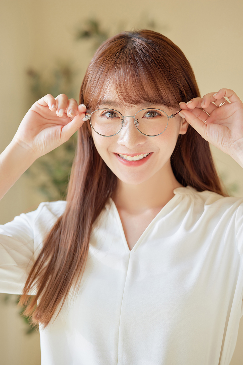 極．纖細輕款｜造型波士頓框眼鏡 霧灰/紅