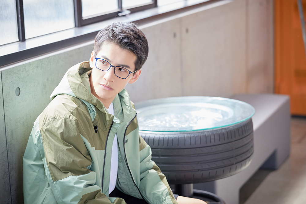 極．纖細輕款｜經典細邊方框眼鏡 秘海藍