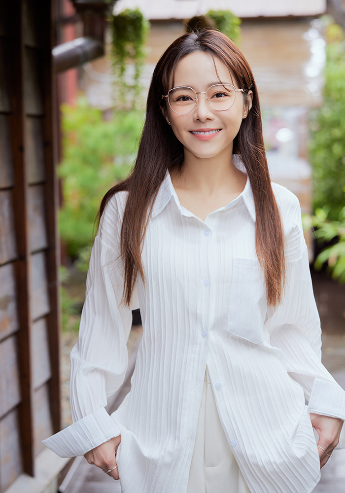 SOU・SOU l 微笑流線 蝴蝶框眼鏡❀櫻珊瑚粉