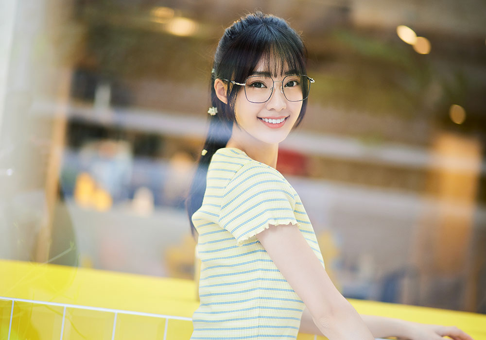 ❰台灣設計師聯名❱_KINGJUN系列｜BT與眼鏡的邂逅 大方框眼鏡 ｜拉絲金/亮槍