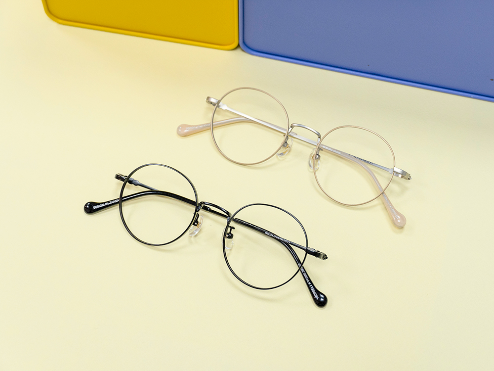 ❰台灣設計師聯名❱_小高潮色計事務所系列｜經典Logo 金銀邊 圓框眼鏡 ｜魅力金/銀