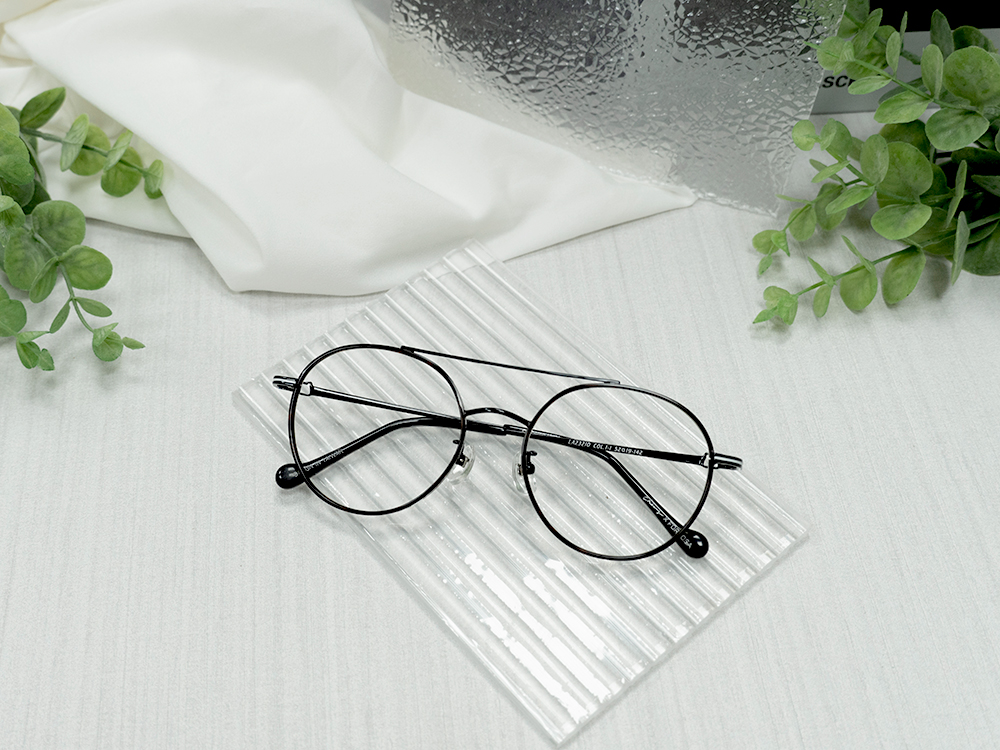 ❰台灣設計師聯名❱_LAIMO系列｜來貘Say Hi 雙槓圓框眼鏡｜巧克力黑
