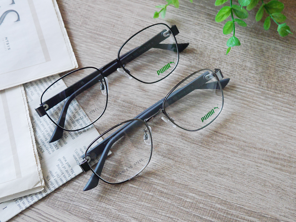 PUMA l 經典商業美學方框眼鏡 智慧黑