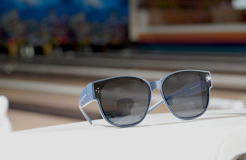 SUPER IDOL套鏡 l 蔚藍潮流波士頓框太陽眼鏡 l 潮流藍