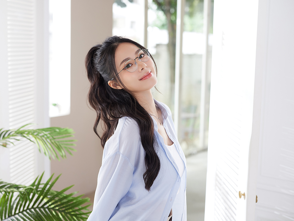 極‧舒適3.0系列 l 極彈馬卡龍色圓框眼鏡 | 黑白配