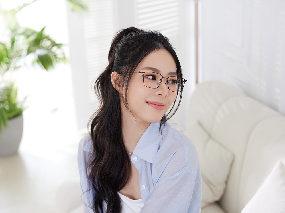 極‧舒適3.0系列 l  機密間諜方框眼鏡 | 神秘黑