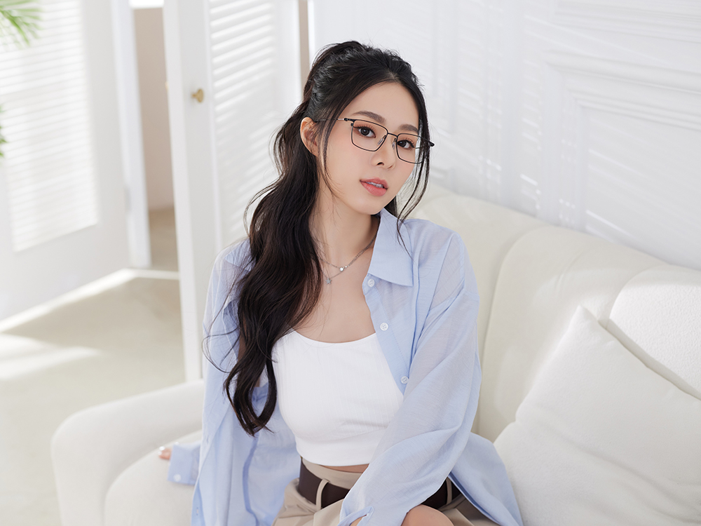 極‧舒適3.0系列 l  機密間諜方框眼鏡 | 神秘黑