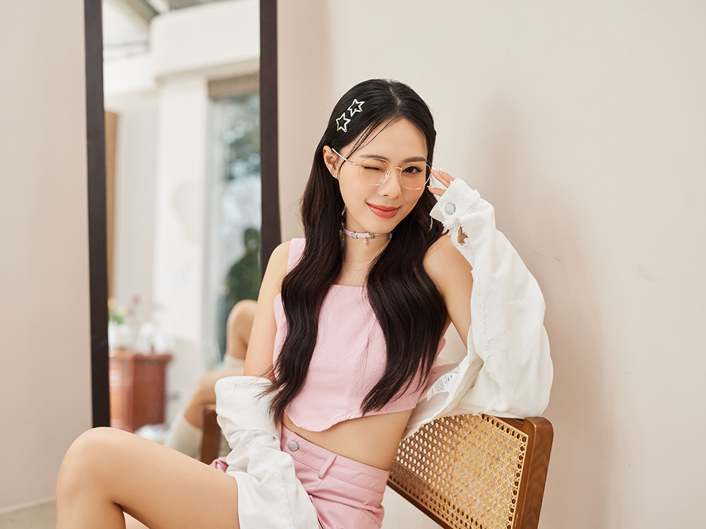 🏆IF設計獎 | 極‧舒適3.0系列 l 摩登多邊框眼鏡 l 高雅金