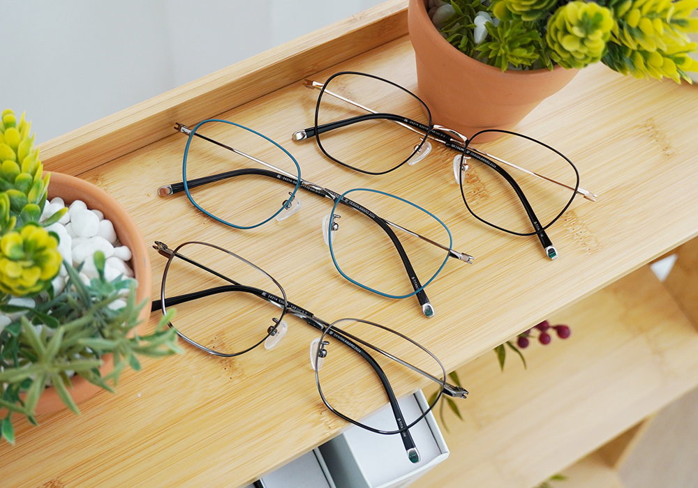 🏆IF設計獎 | 極‧舒適3.0系列 l 文青方框眼鏡 | 典雅黑金