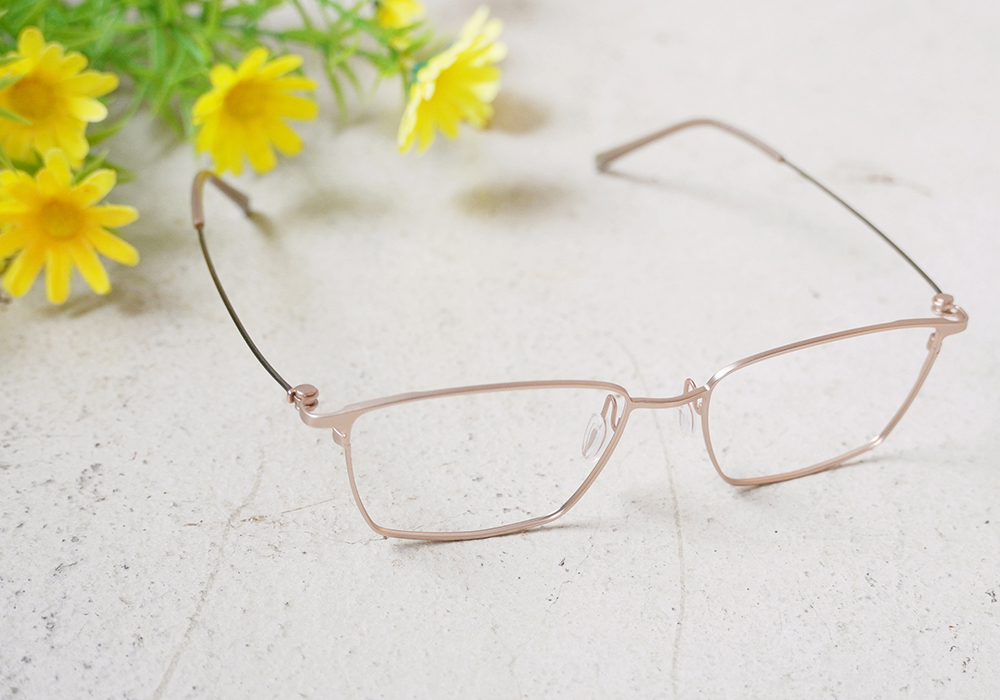 極‧舒適3.0系列 l  機密間諜方框眼鏡 | 仿古金