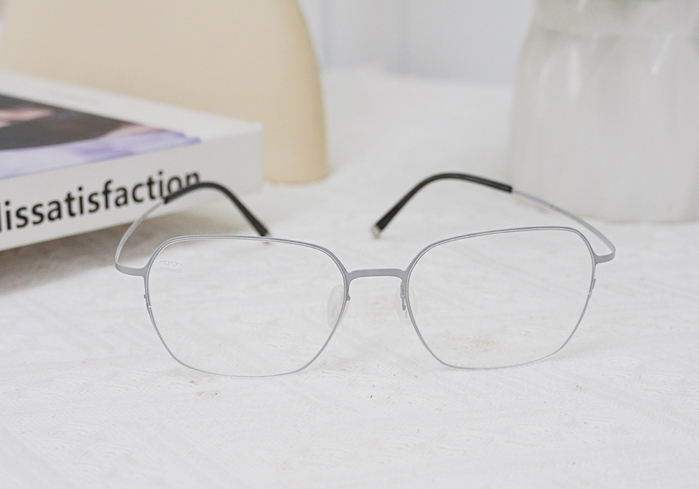 極‧舒適3.0系列 l 極彈品格多邊框眼鏡 | 鑽石銀