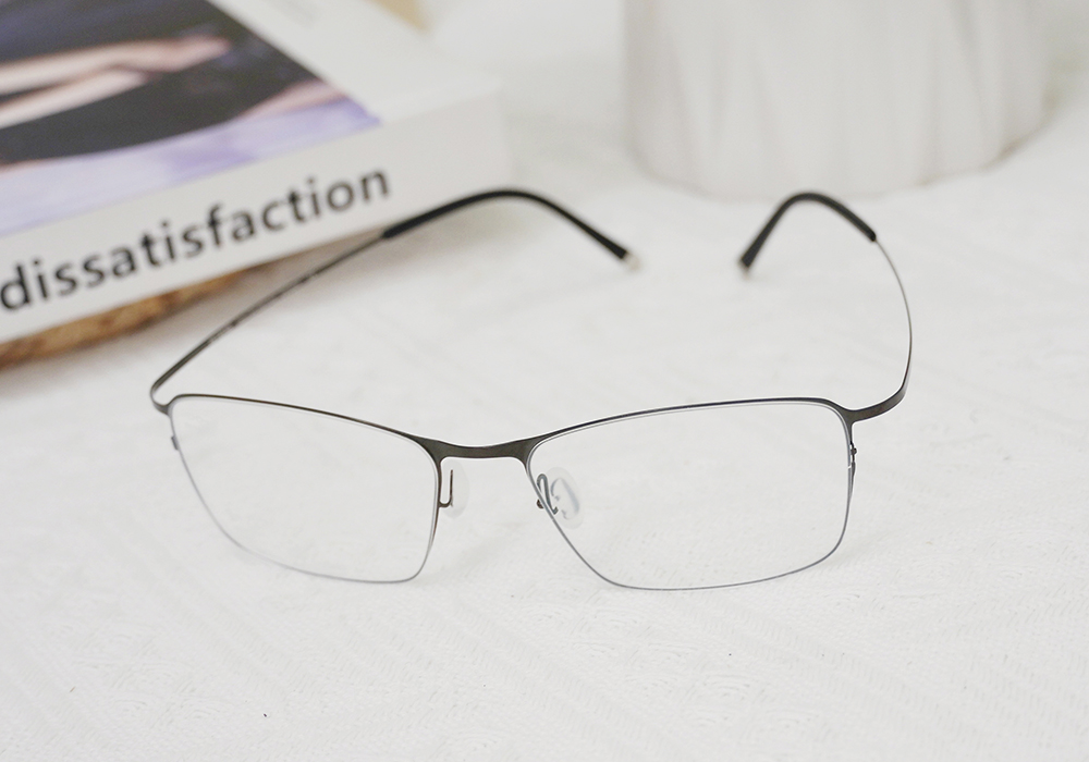 極‧舒適3.0系列 l 極彈理性長方框眼鏡 | 睿智黑