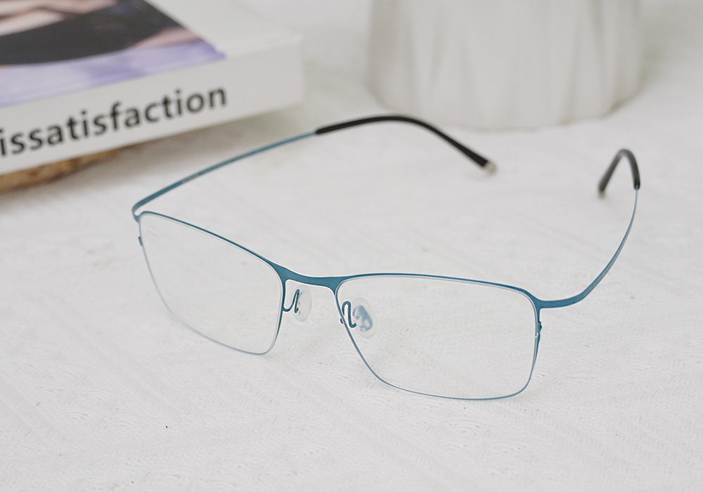 極‧舒適3.0系列 l 極彈理性長方框眼鏡 | 湖水綠