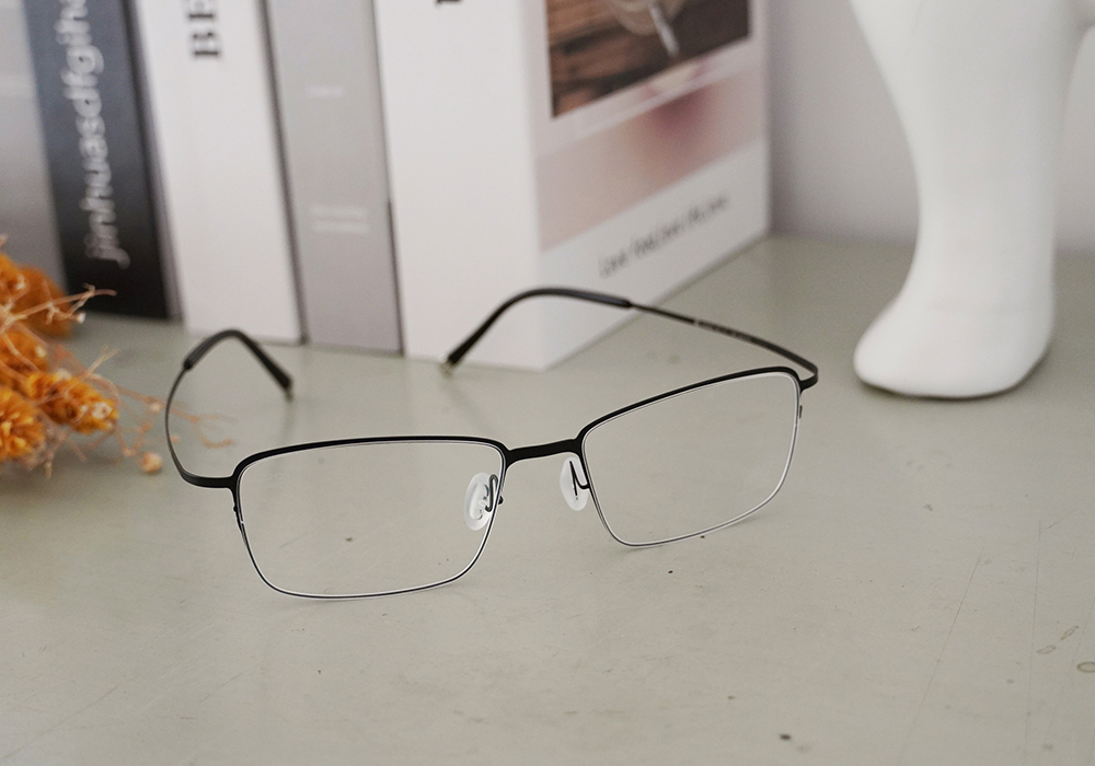 極‧舒適3.0系列 l 極彈城市步調方框眼鏡 | 黯夜黑