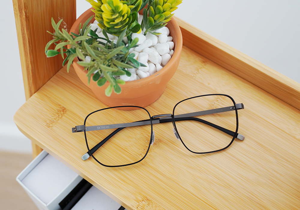 極‧舒適3.0系列 l 細緻多邊框眼鏡 l 格調黑 