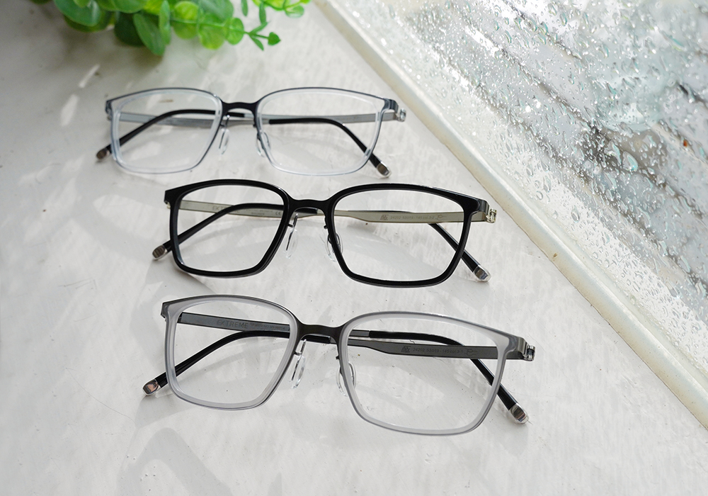 極‧舒適3.0系列 l 機靈方框眼鏡 |  知性透黑