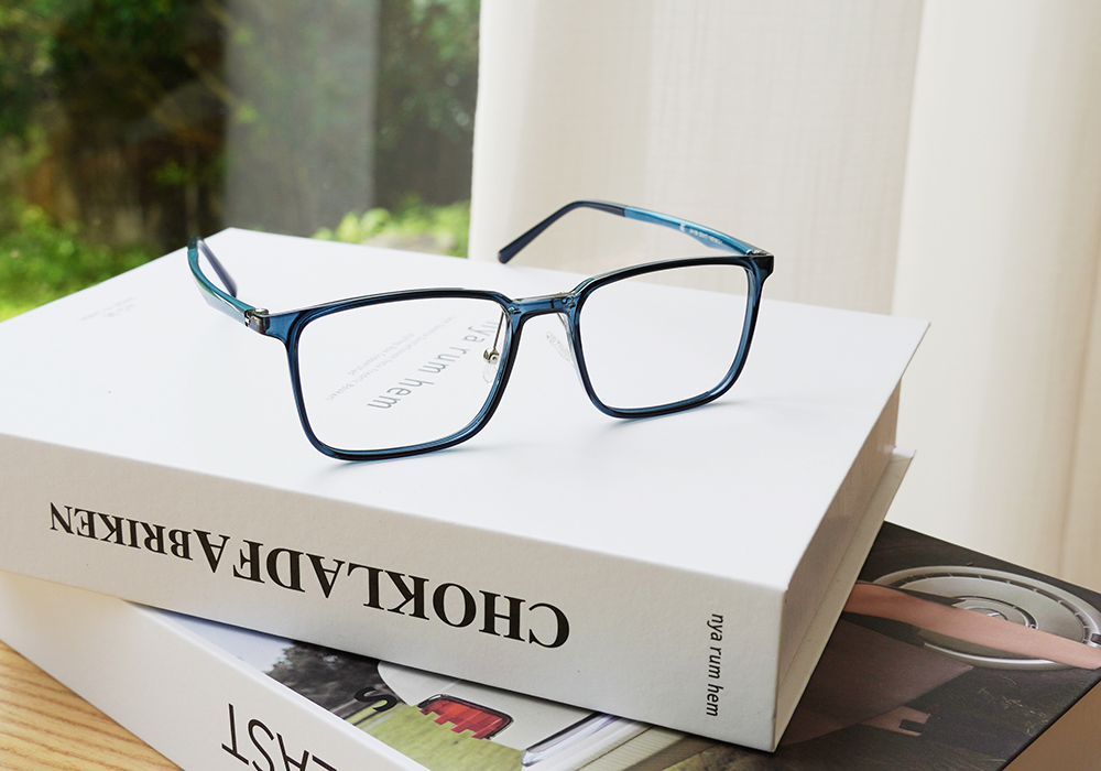 極‧舒適3.0系列 l  微波粼粼方框眼鏡 大海藍