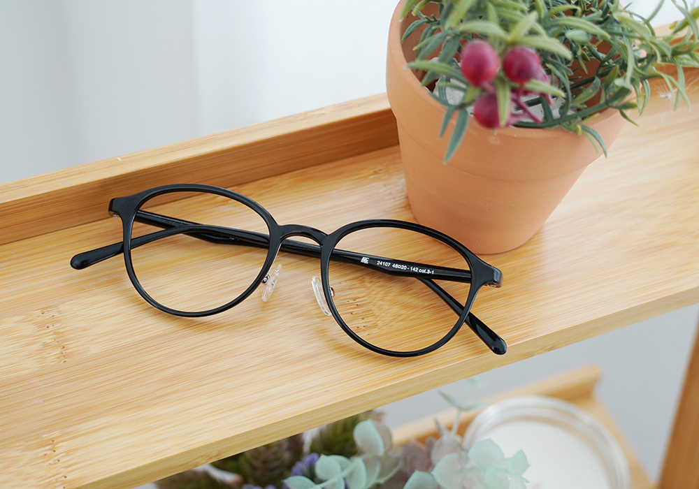 極‧舒適3.0系列 l  寶藏小圓框眼鏡  l 亮面黑