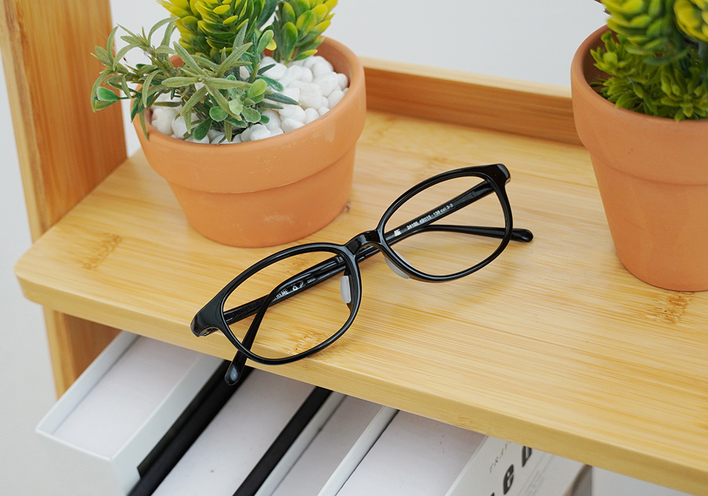 極‧舒適3.0系列 l  低調小細圓框眼鏡  l 極緻黑