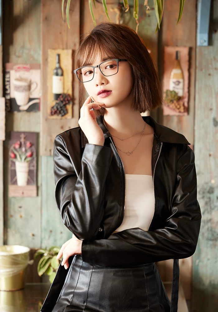 ONE PIECE |草帽軍團長 方框眼鏡|霧黑X紅