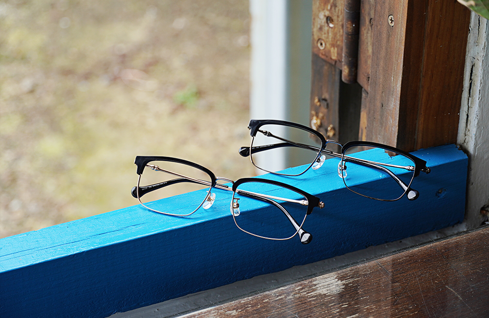 ONE PIECE |魯夫-伸縮自如橡膠拳 方眉框眼鏡|黑果實