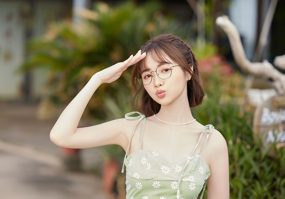 ONE PIECE |索隆-日風腹卷三刀流 多邊圓框眼鏡|橄欖綠