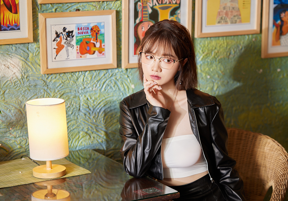 ONE PIECE |魯夫-友情羈絆船錨方框眼鏡|漸層黑金