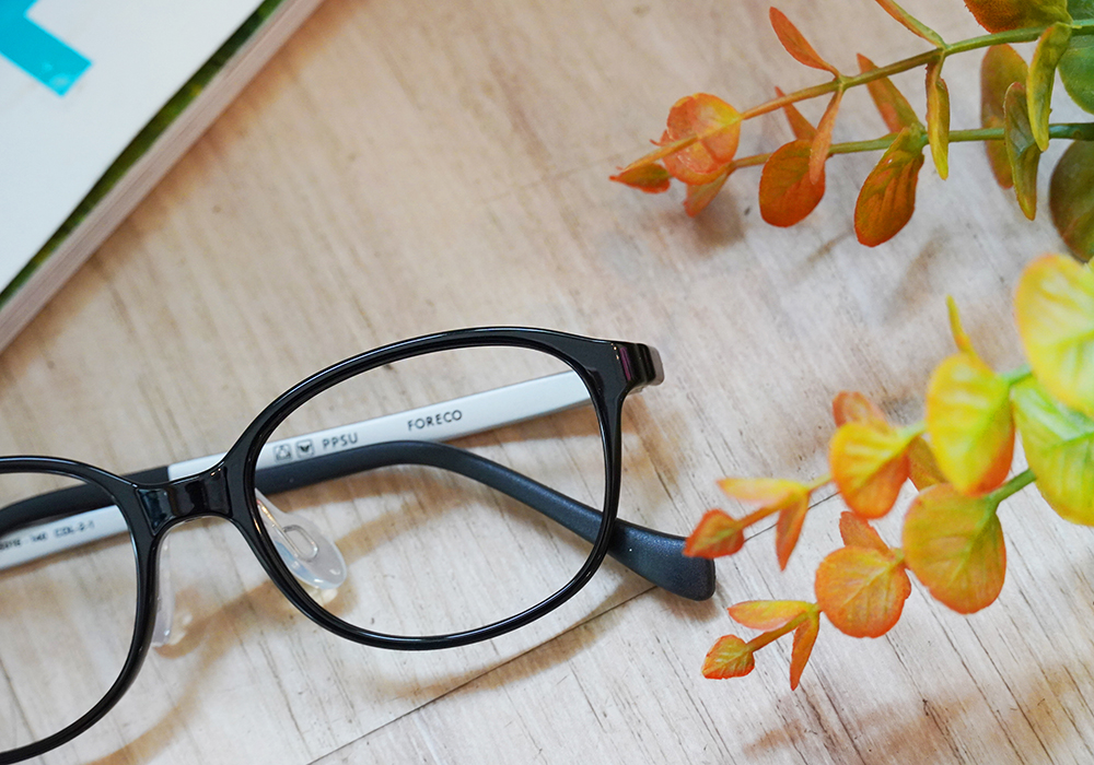 FORECO | 現代極簡長方框眼鏡 | 爵士黑