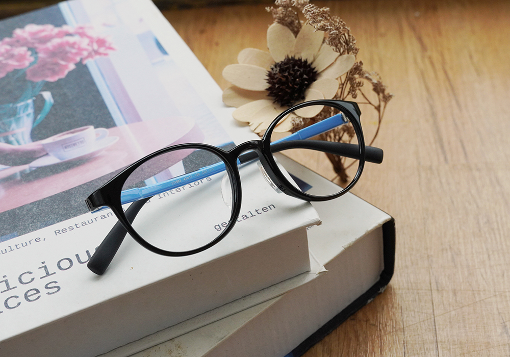 FORECO | 趣味拼接長方框眼鏡 | 經典黑/藍