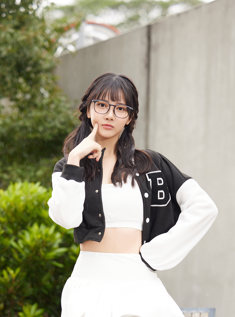 FORECO | 大方寬厚方框眼鏡 | 簡單黑