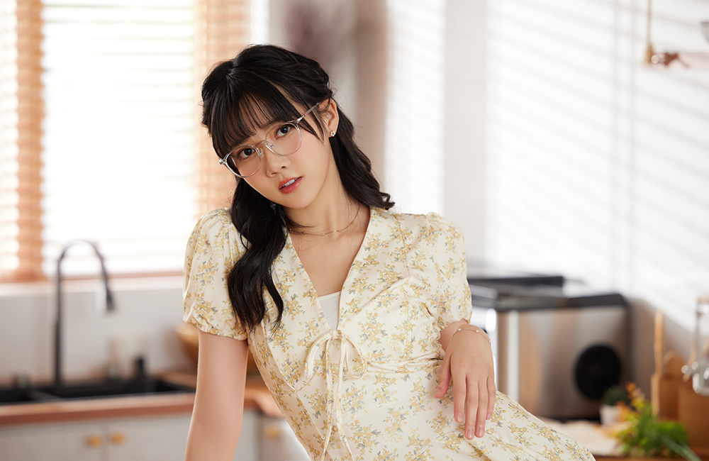 FORECO | 舒適愜意圓框眼鏡 | 晶瑩透/灰