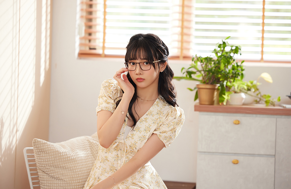 FORECO | 自由都市長方框眼鏡 | 自然棕/金