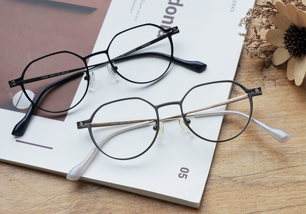 FORECO | 平穩內斂多邊框眼鏡 | 質感銀