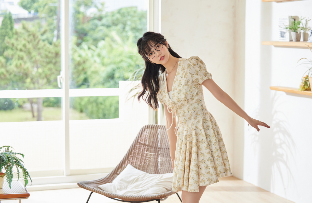 FORECO | 側邊雙線長方框眼鏡 | 創新黑