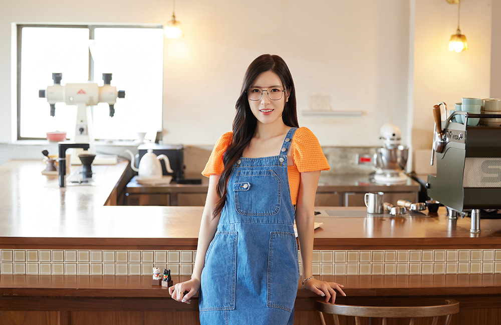 FORECO | 大勢潮流飛官框眼鏡 | 時尚黑/紅