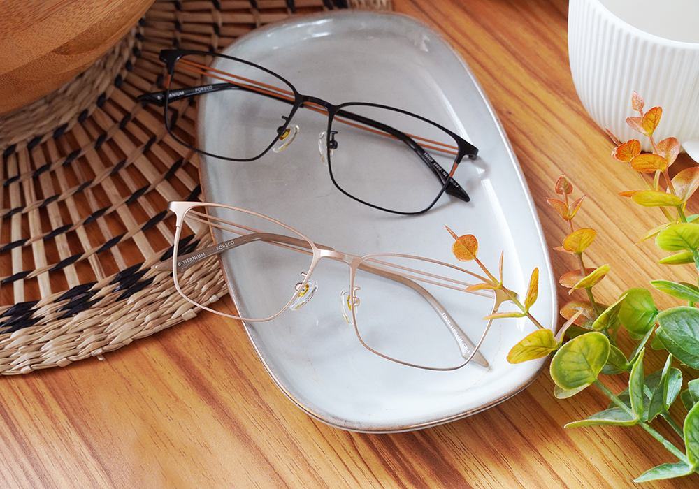 FORECO | 知性嚴謹長方框眼鏡 | 電光金橘