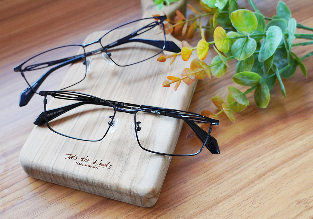 FORECO | 細邊旋繞長方框眼鏡｜細緻湛藍