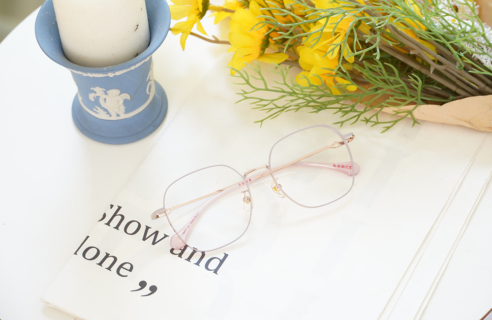 北港朝天宮 |月老- 幸福泡泡大方框眼鏡 | 春曦粉