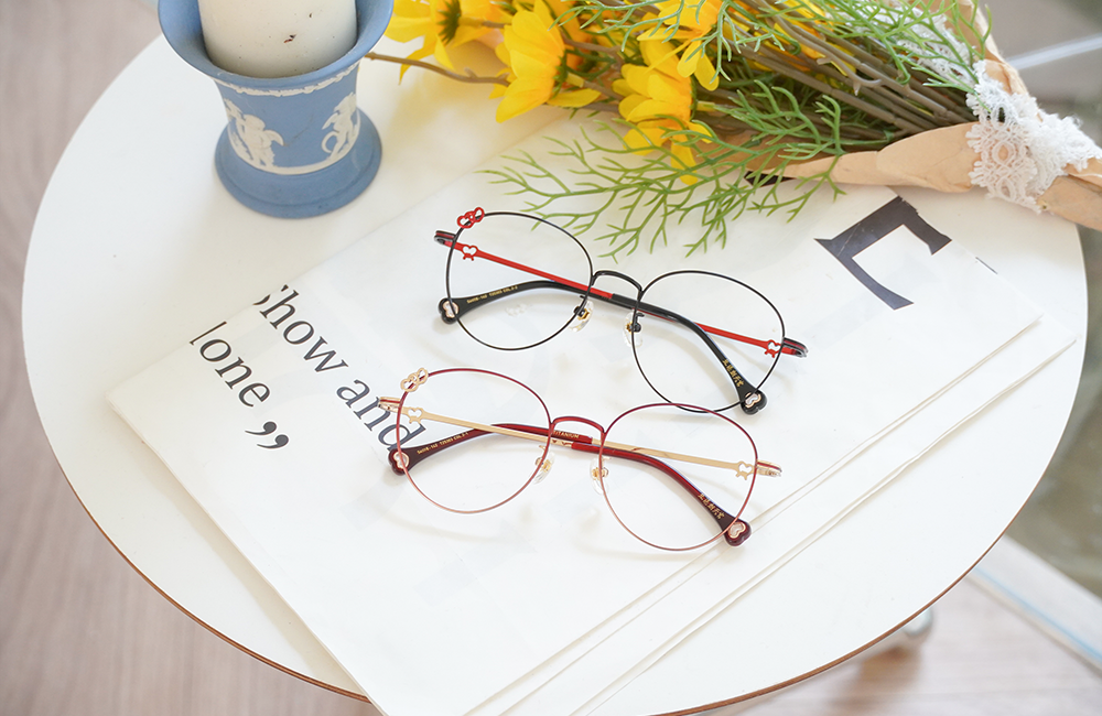 北港朝天宮 |月老- 心心相印圓框眼鏡 | 紅黑雙心