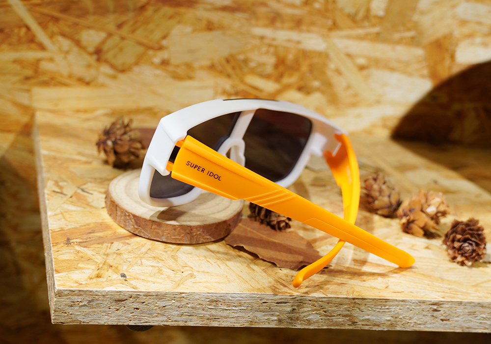 SUPER IDOL | 套鏡 | 熱情洋溢護眼框太陽眼鏡 | 活力白x橘