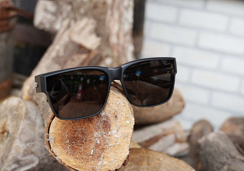 SUPER IDOL | 套鏡 | 極簡美學長方框太陽眼鏡 | 時代黑