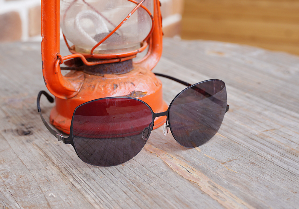 SUPER IDOL | 旅行意義方框太陽眼鏡 | 翱翔黑